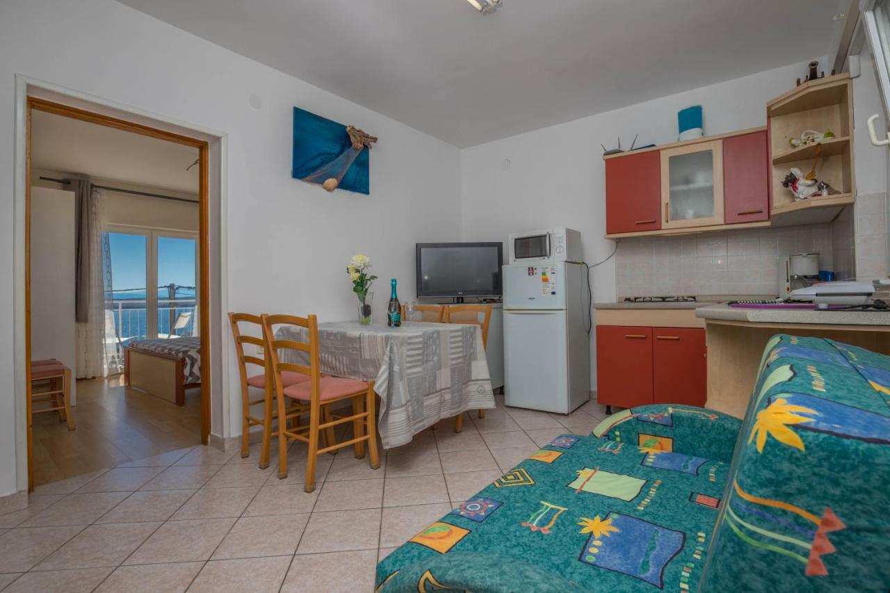Apartman Zlatica Dramalj Ngoại thất bức ảnh